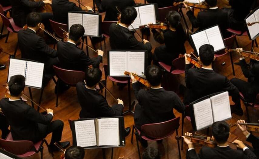 musicians_playing_in_harmony